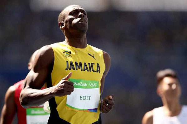 Usain Bolt Tak Bisa Main Sepakbola Ungkap Xavi Hernandez